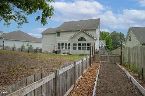 67 S Farnleigh Drive Chapel Hill NC 27517