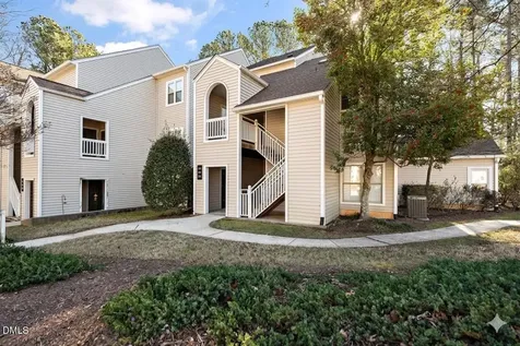 6011 Winterpointe Lane Raleigh NC 27606