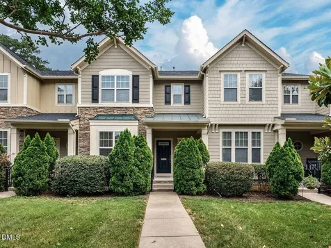 107 Haybarn Court Apex NC 27502