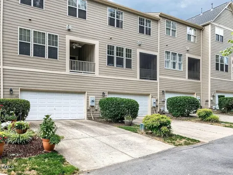 107 Haybarn Court Apex NC 27502