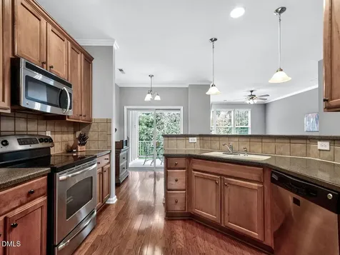 107 Haybarn Court Apex NC 27502