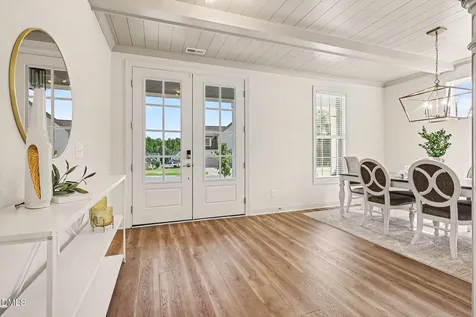 2213 Terri Creek Drive Fuquay Varina NC 27526