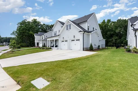 2213 Terri Creek Drive Fuquay Varina NC 27526