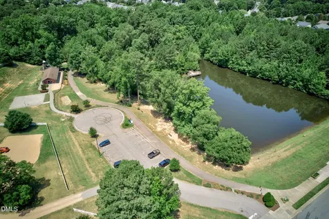 2411 Fordcrest Drive Apex NC 27502