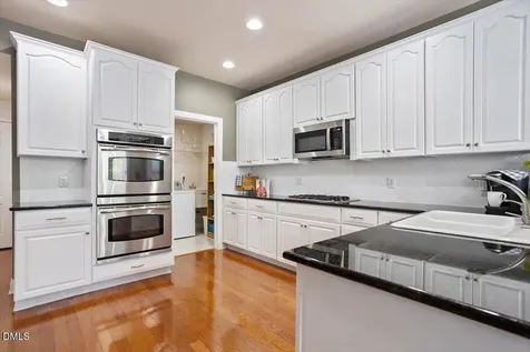 10916 Clovermill Circle Raleigh NC 27617
