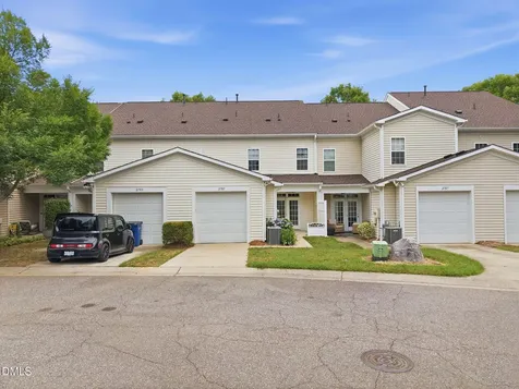 2705 Cloud Mist Circle Raleigh NC 27614
