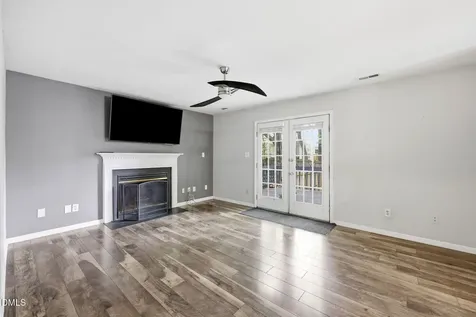 4509 Hollirose Place Raleigh NC 27616