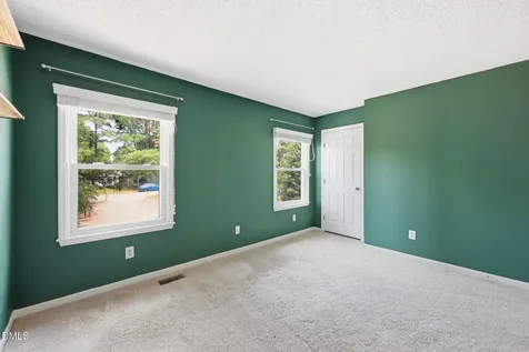 4509 Hollirose Place Raleigh NC 27616