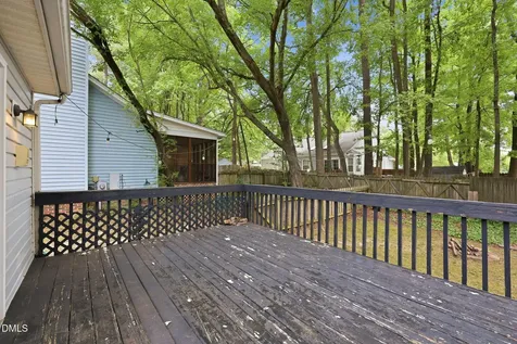 4509 Hollirose Place Raleigh NC 27616