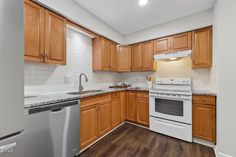 546 Pine Ridge Place Raleigh NC 27609