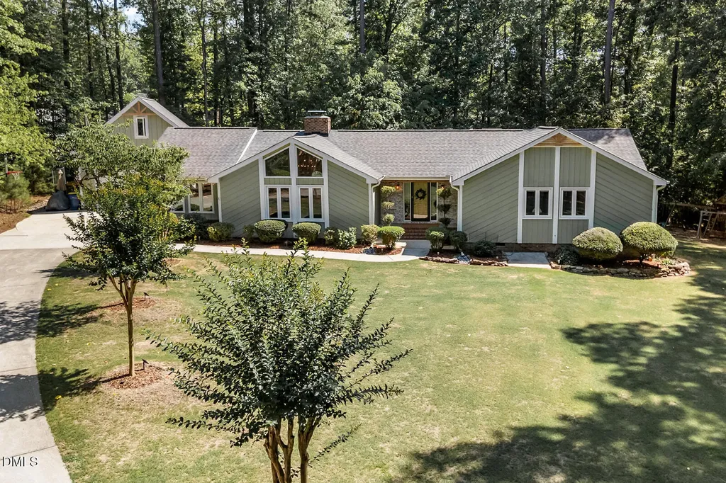 504 Brittany Bay W Raleigh NC 27614
