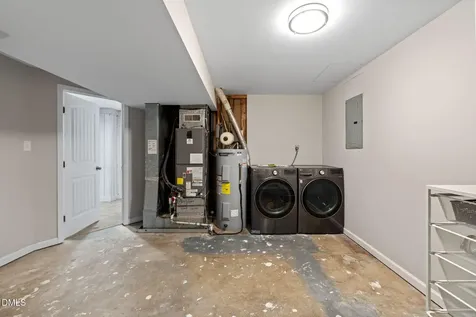 7312 Summerland Drive Raleigh NC 27612