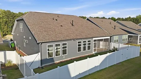 132 Clapper Lane Holly Springs NC 27540