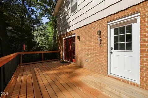 805 Ellynn Drive Cary NC 27511