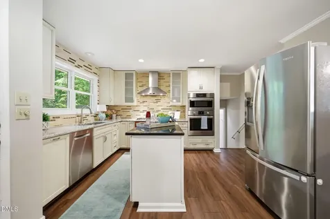 805 Ellynn Drive Cary NC 27511