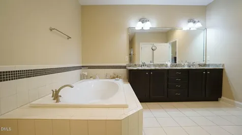 12820 Edsel Drive Raleigh NC 27613