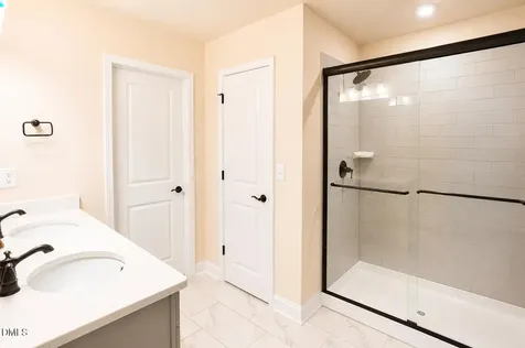 2113 Bethpage Drive Fuquay Varina NC 27526