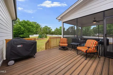 15 Old Garden Lane Youngsville NC 27596
