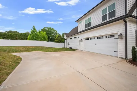 15 Old Garden Lane Youngsville NC 27596