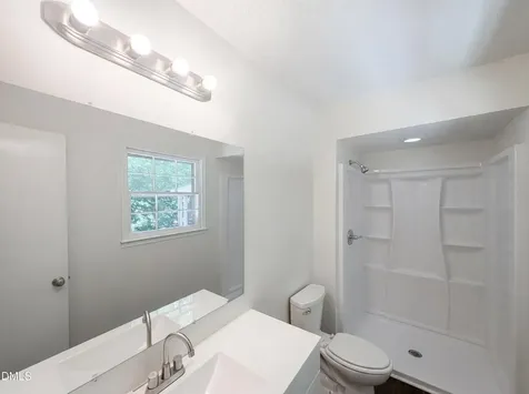 6641 Lynndale Drive Raleigh NC 27612