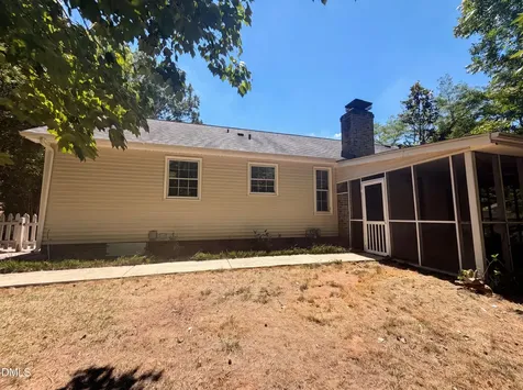 6641 Lynndale Drive Raleigh NC 27612