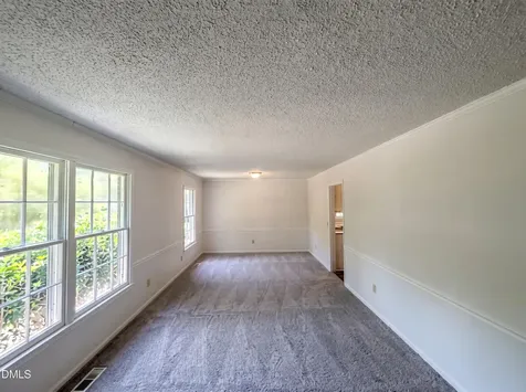 6641 Lynndale Drive Raleigh NC 27612