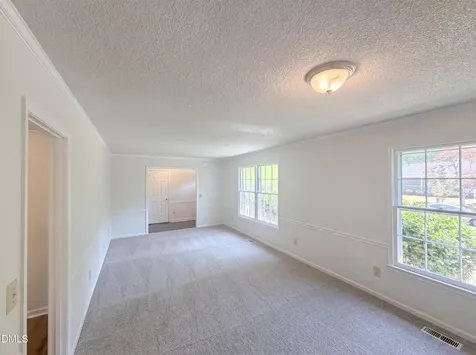 6641 Lynndale Drive Raleigh NC 27612