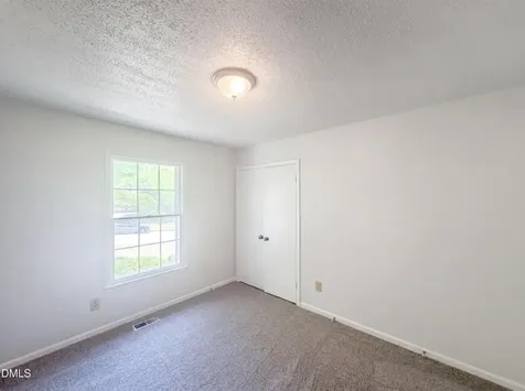 6641 Lynndale Drive Raleigh NC 27612