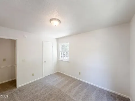 6641 Lynndale Drive Raleigh NC 27612