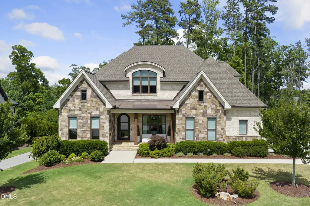 1601 Montvale Grant Way Cary NC 27519