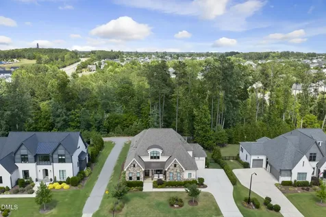 1601 Montvale Grant Way Cary NC 27519