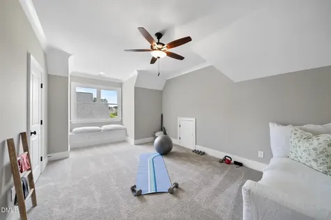 1601 Montvale Grant Way Cary NC 27519