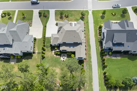 1601 Montvale Grant Way Cary NC 27519