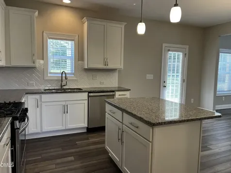 5 Cinnamon Teal Way Youngsville NC 27596