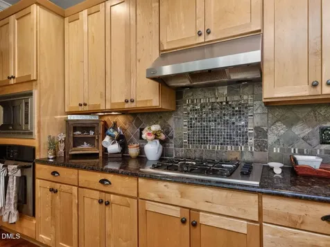1006 Canterbury Court Youngsville NC 27596