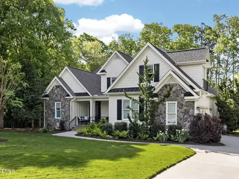 1006 Canterbury Court Youngsville NC 27596