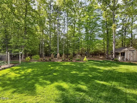 1006 Canterbury Court Youngsville NC 27596