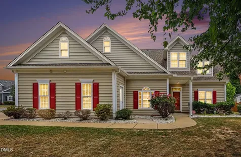 2032 Weaverline Drive Fuquay Varina NC 27526