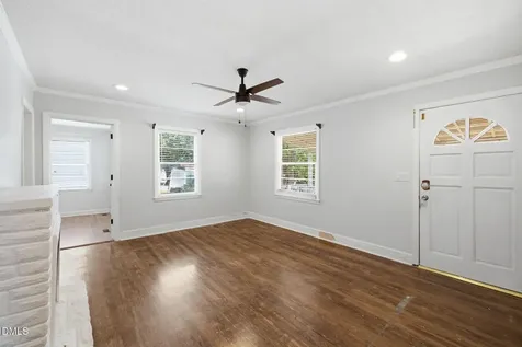 2716 Knowles Street Raleigh NC 27603