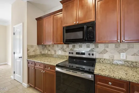 3262 Landing Falls Lane Raleigh NC 27616