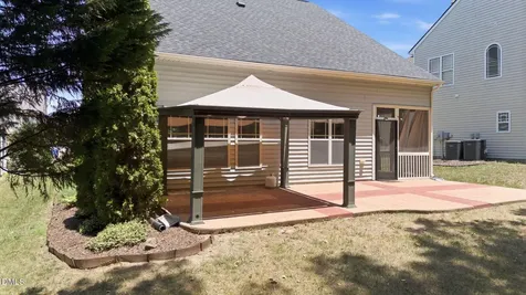 3262 Landing Falls Lane Raleigh NC 27616