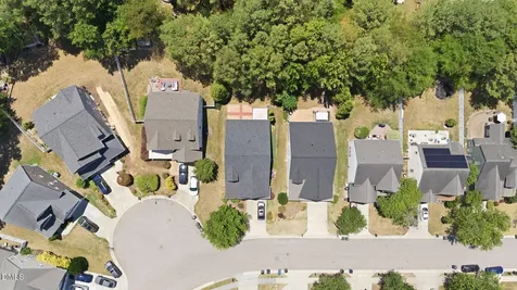 3262 Landing Falls Lane Raleigh NC 27616