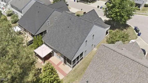3262 Landing Falls Lane Raleigh NC 27616
