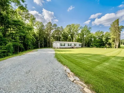 810 Hatchett Road Yanceyville NC 27379