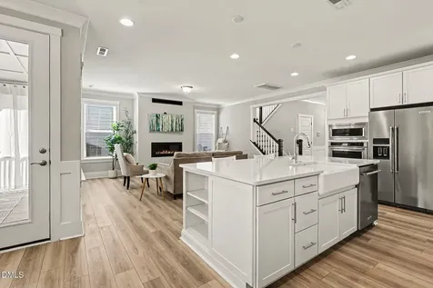 2719 Corydalis Way Apex NC 27502