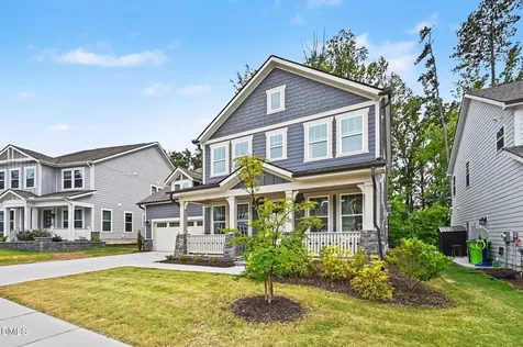 2719 Corydalis Way Apex NC 27502