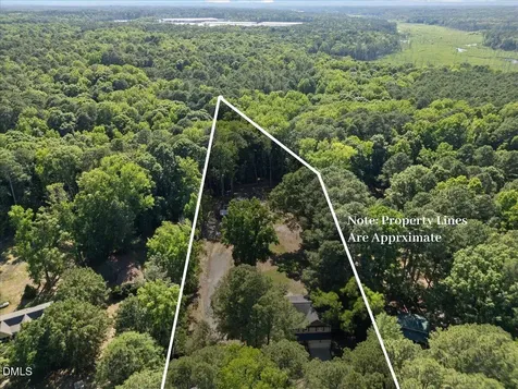 1304 Flying Hawk Road Apex NC 27523
