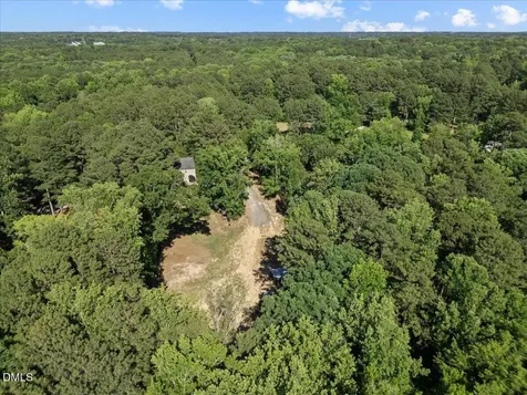 1304 Flying Hawk Road Apex NC 27523