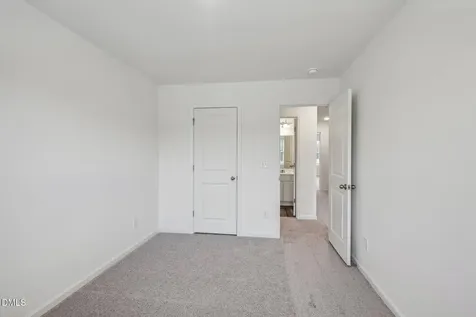 2211 Gln Xing Drive Durham NC 27704