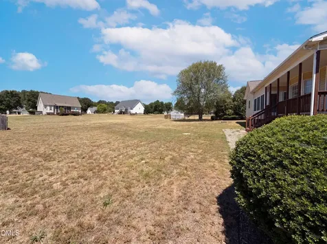 20 Falling Leaf Drive Youngsville NC 27596